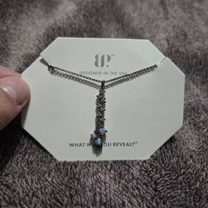 Dazzling Silver Necklace with Opal Highlights